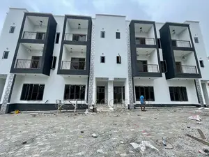 4bdrm Duplex in Jahi By Gilmor for sale