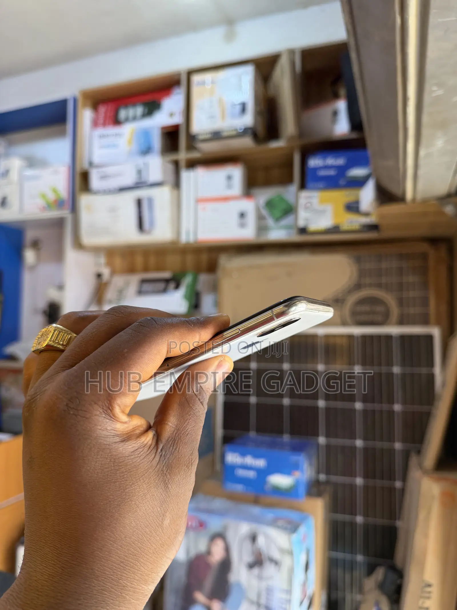 Apple iPhone X 64 GB White