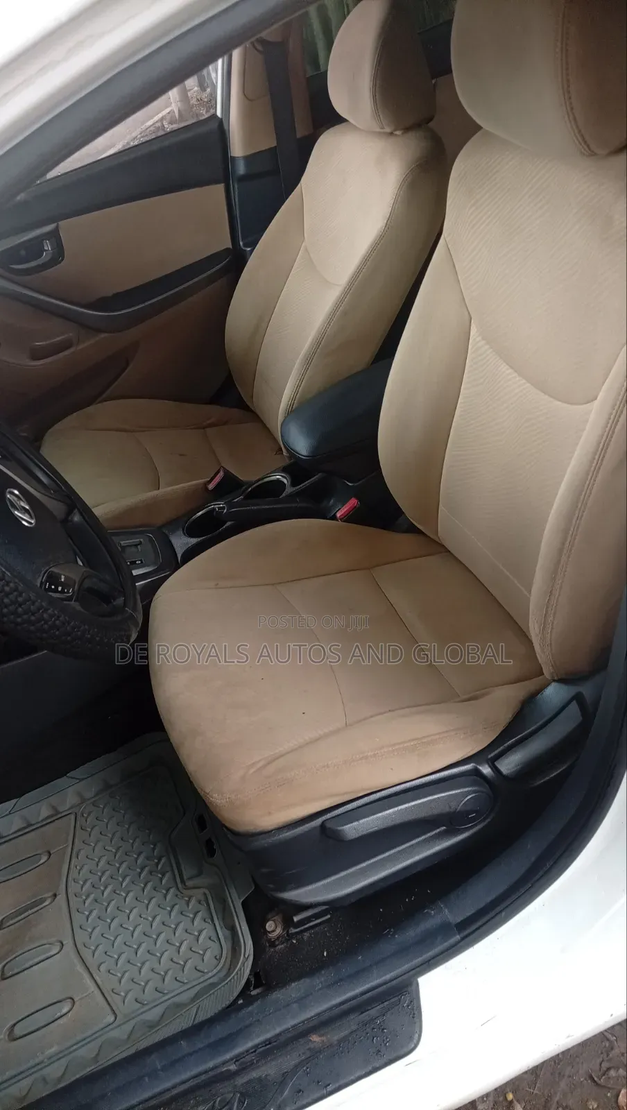 Hyundai Elantra 2013 White