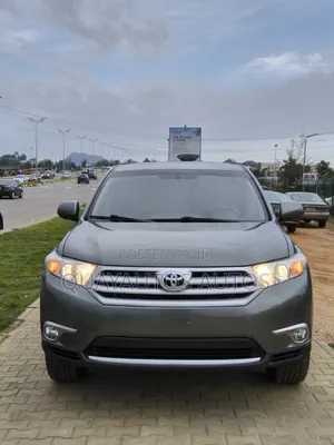 Toyota Highlander Limited 2011 Green