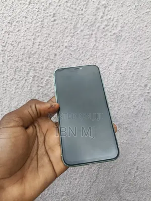 Apple iPhone 11 64 GB Green