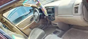 Mazda Tribute 3.0 DX 2001 Maroon
