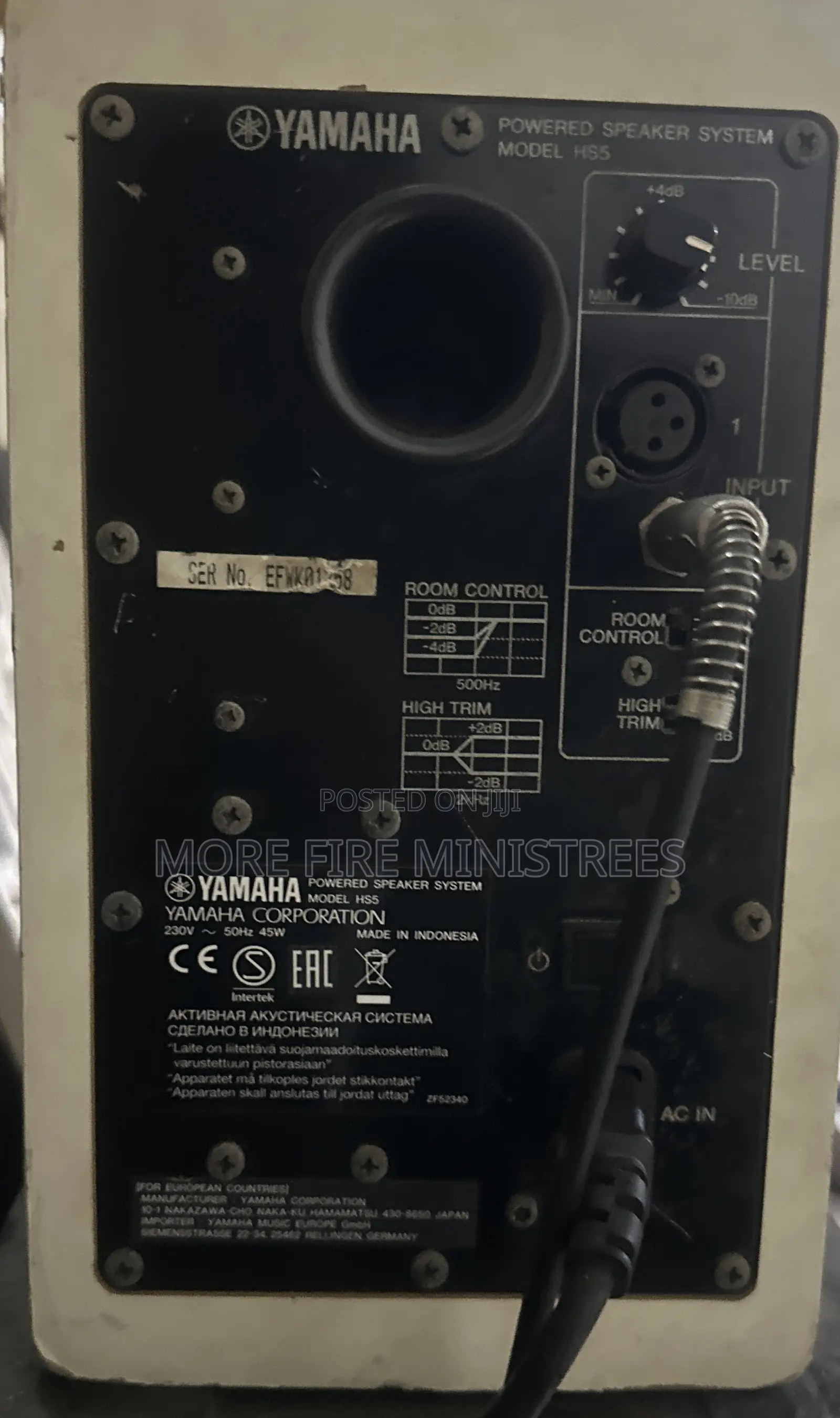 Yamaha Hs5