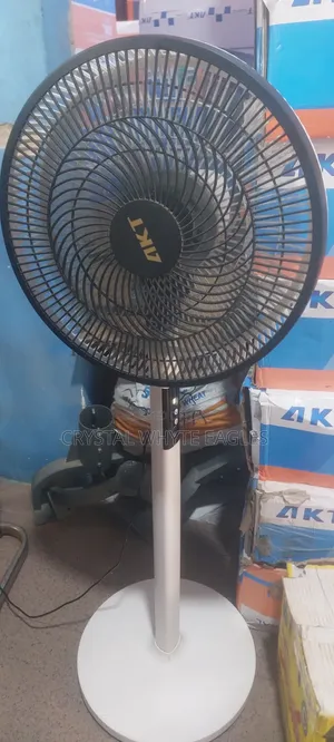 Akt Rechargeable Solar Fan