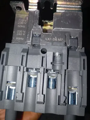 Schneider Electric LC1D40008 TeSys D 4-Pole Contactor 40A