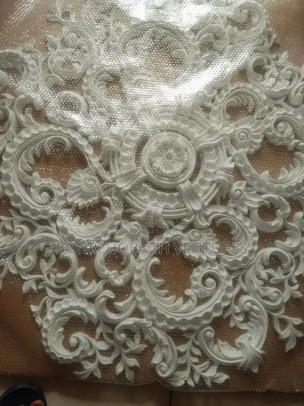 Imported Ceiling Medallion/Roses