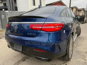 Mercedes-Benz GLE-Class 2019 Blue