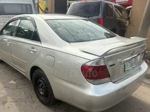 Toyota Camry SE 4dr Sedan (2.4L 4cyl 5A) 2006 Silver