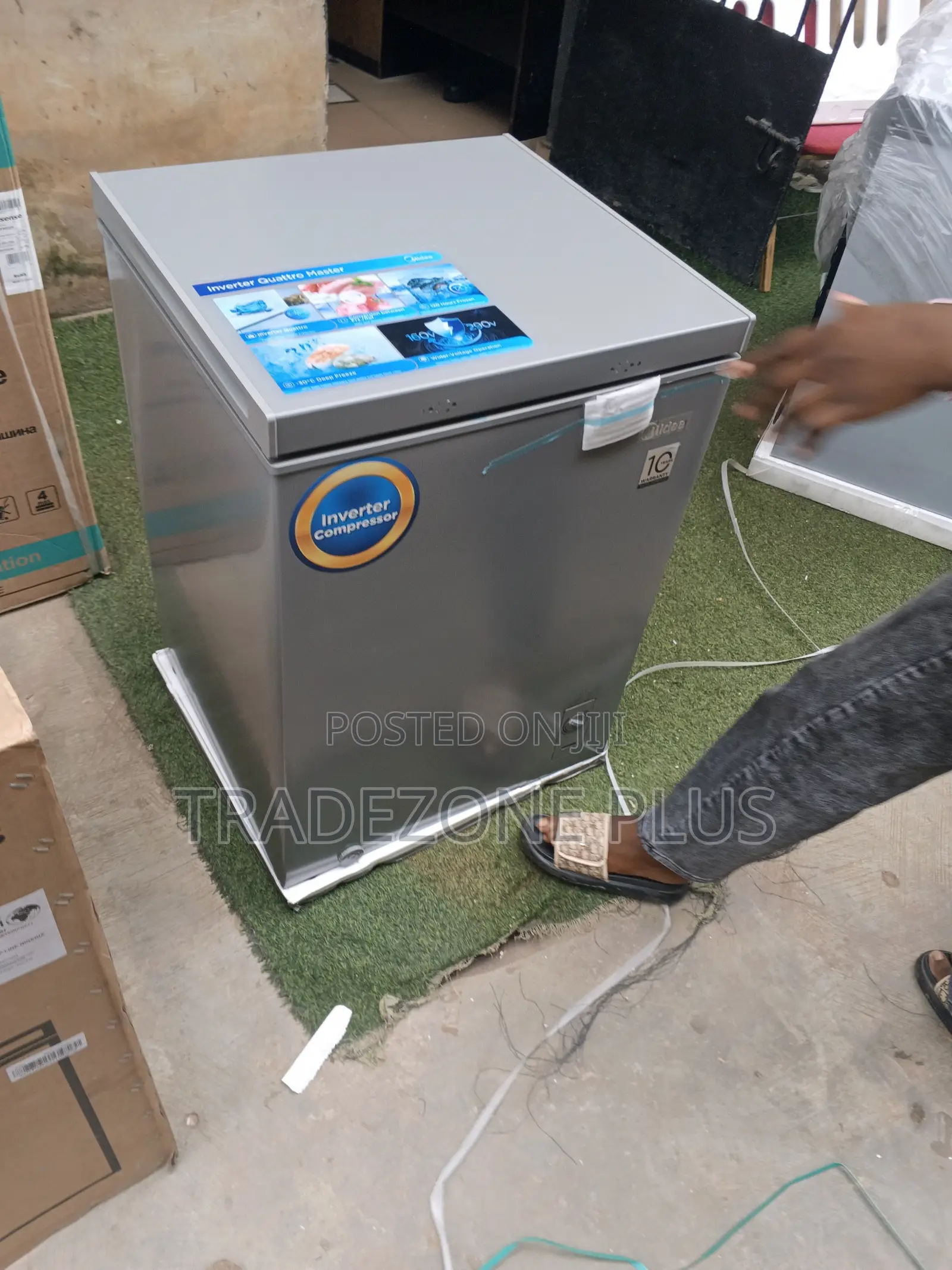 Midea 142L Household Chest Freezer