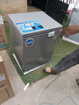 Midea 142L Household Chest Freezer