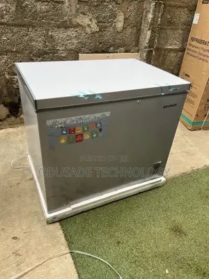 Skyrun 260L Chest Freezer – More Space, More Convenience