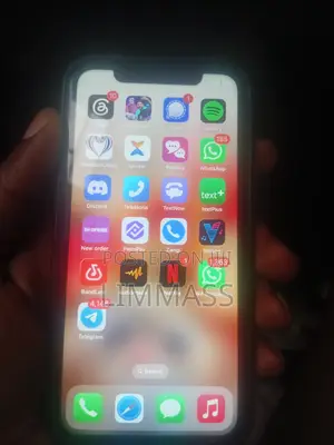 Apple iPhone XR 64 GB Black