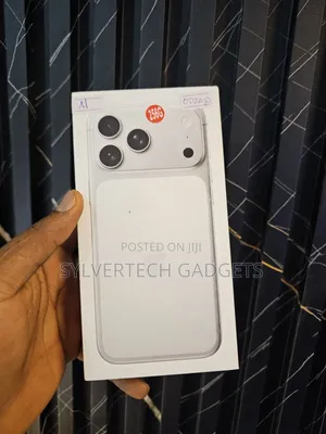 New Apple iPhone 17 Pro Max 256 GB White