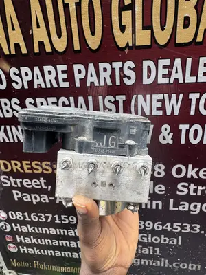 Toyota Hilux ABS Pump & Module 2016–2017 Model