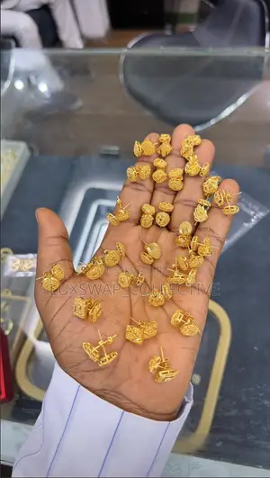 21-Karat Gold Earrings