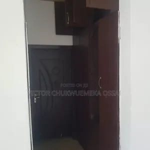 1bdrm Apartment in Agungi East Estate, Lekki Phase 2 for rent