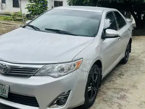 Toyota Camry 2013 Silver