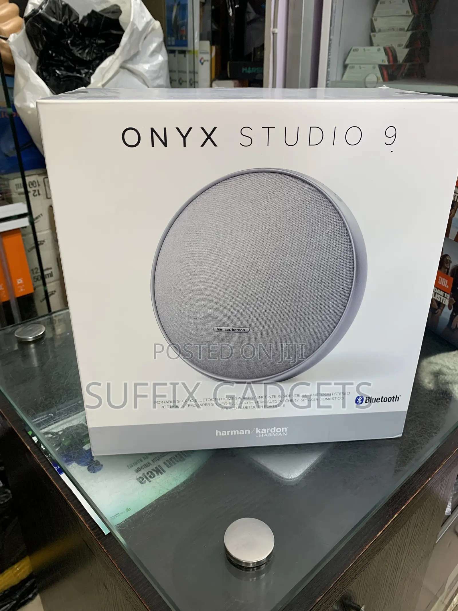 Onxy Studio 9