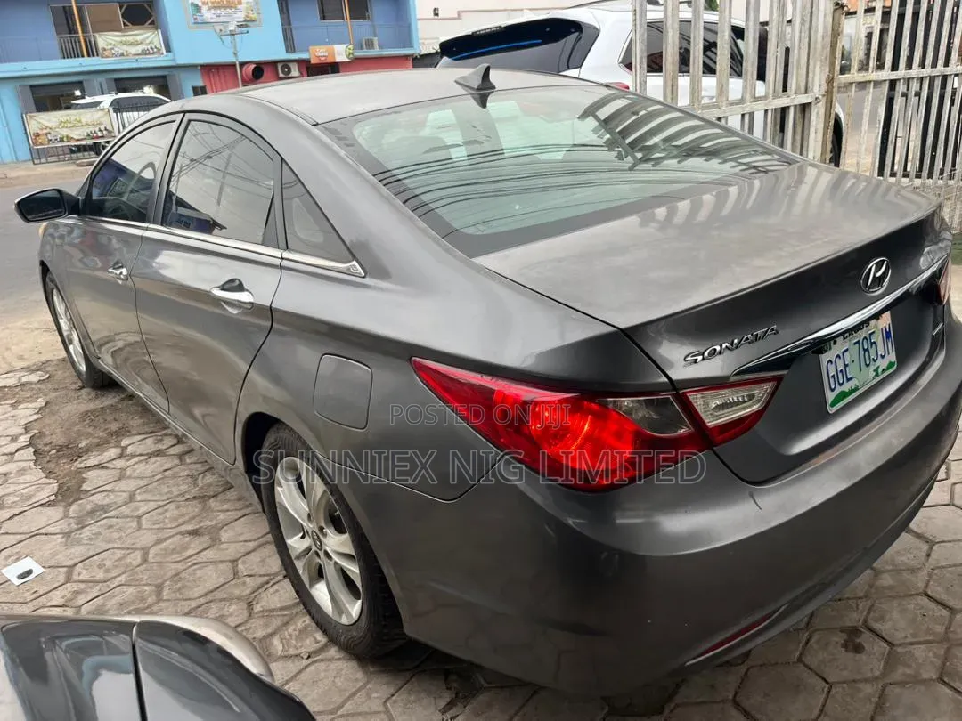 Hyundai Sonata 2014 Gray