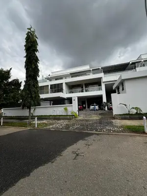 4bdrm Duplex in Maitama for rent