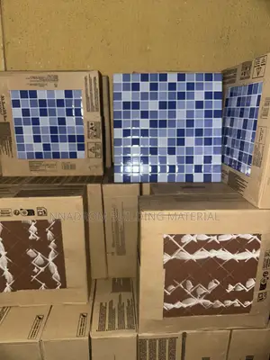 33/33 Marina Azule Glaze Ceramic Pool Tiles