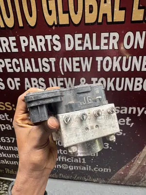 Toyota Hilux ABS Actuator Pump 2016–2017 Model