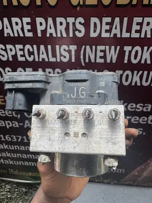 Toyota Hilux 2016–2017 ABS Pump Module – New & Tokunbo