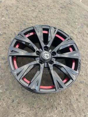 17-Inch Rim Gloss Black and Tiny Red for Toyota Camry and Lexus Es350