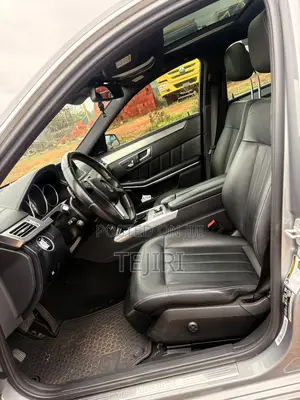 Mercedes-Benz E350 Base 4Matic Sedan AWD (3.5L 6cyl 7A) 2014 Gray