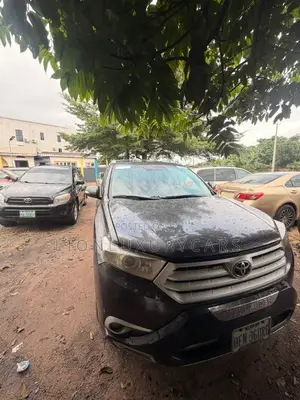 Toyota Highlander 2012 Black