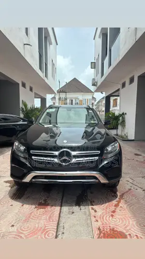 Mercedes-Benz GLC-Class 2016 Black