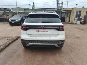 Volkswagen T-Cross 2022 White