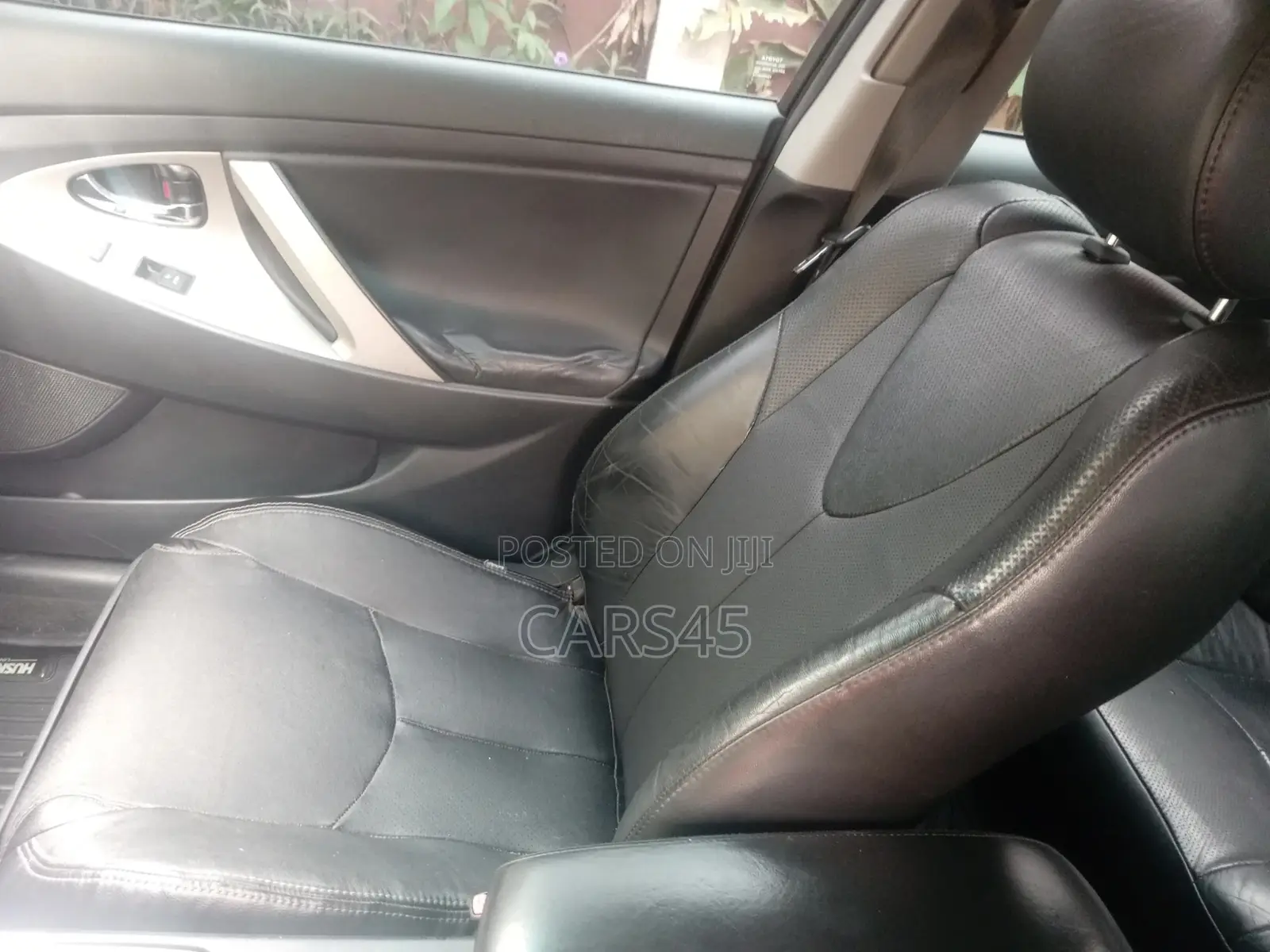 Toyota Camry 2011 Gray
