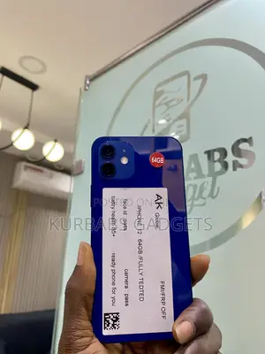 Apple iPhone 12 64 GB Blue