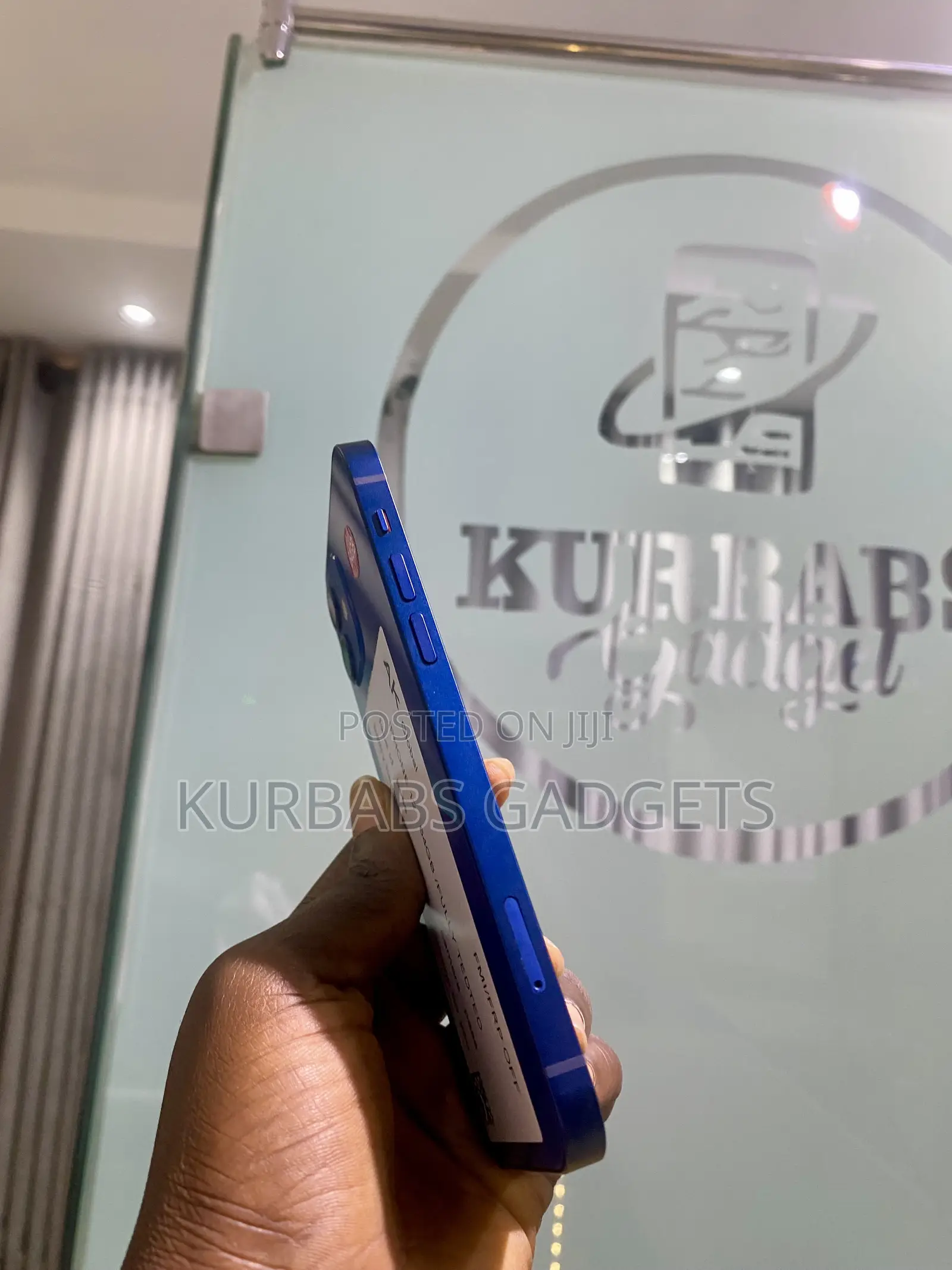 Apple iPhone 12 64 GB Blue