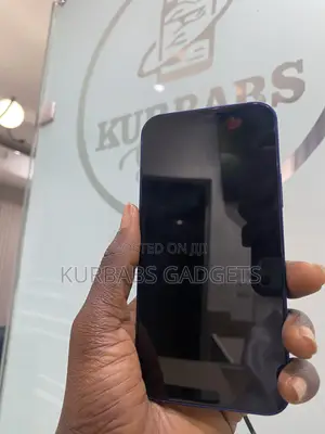 Apple iPhone 12 64 GB Blue