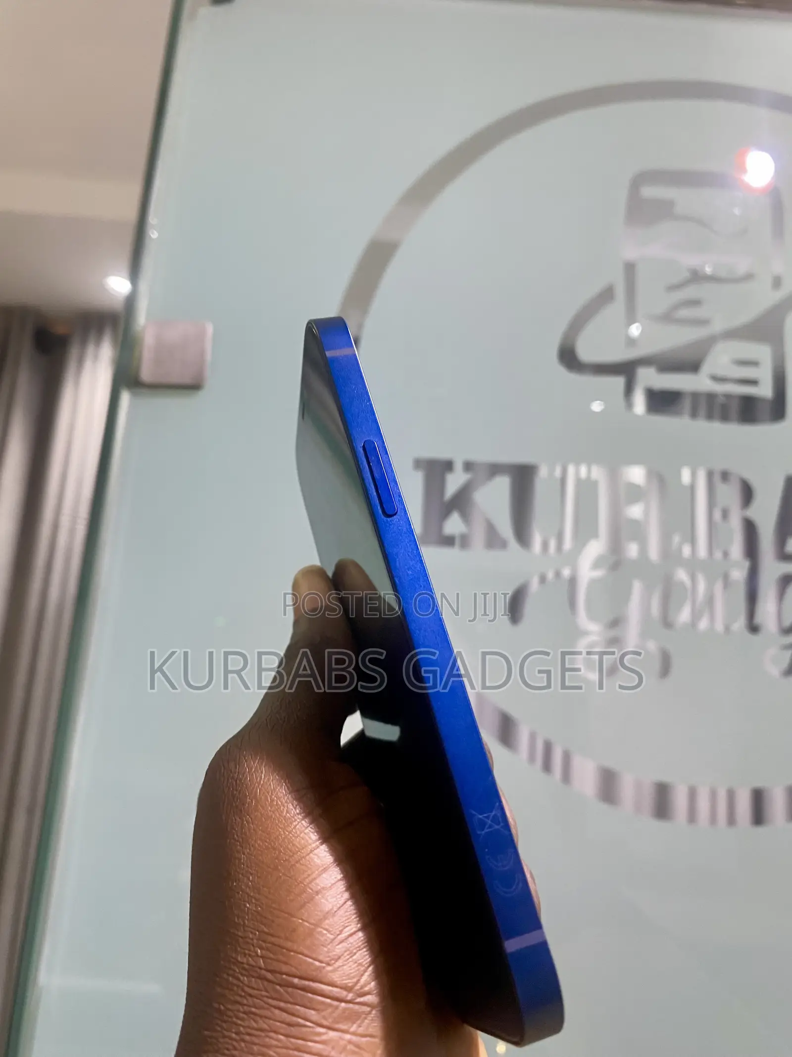 Apple iPhone 12 64 GB Blue