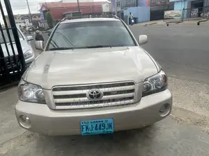 Toyota Highlander Limited V6 2006 Gold