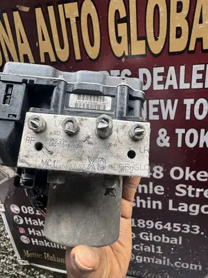 Toyota Camry 2007–2009 ABS Pump/Actuator Assembly