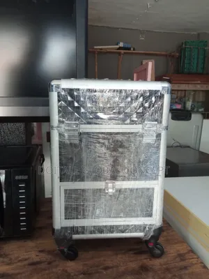 Makeup Box