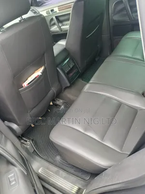 Volkswagen Touareg 2009 Gray