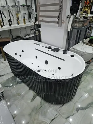 White and Black Bathtub