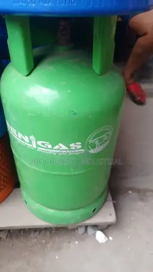 12.5 Know Gas Cylinder