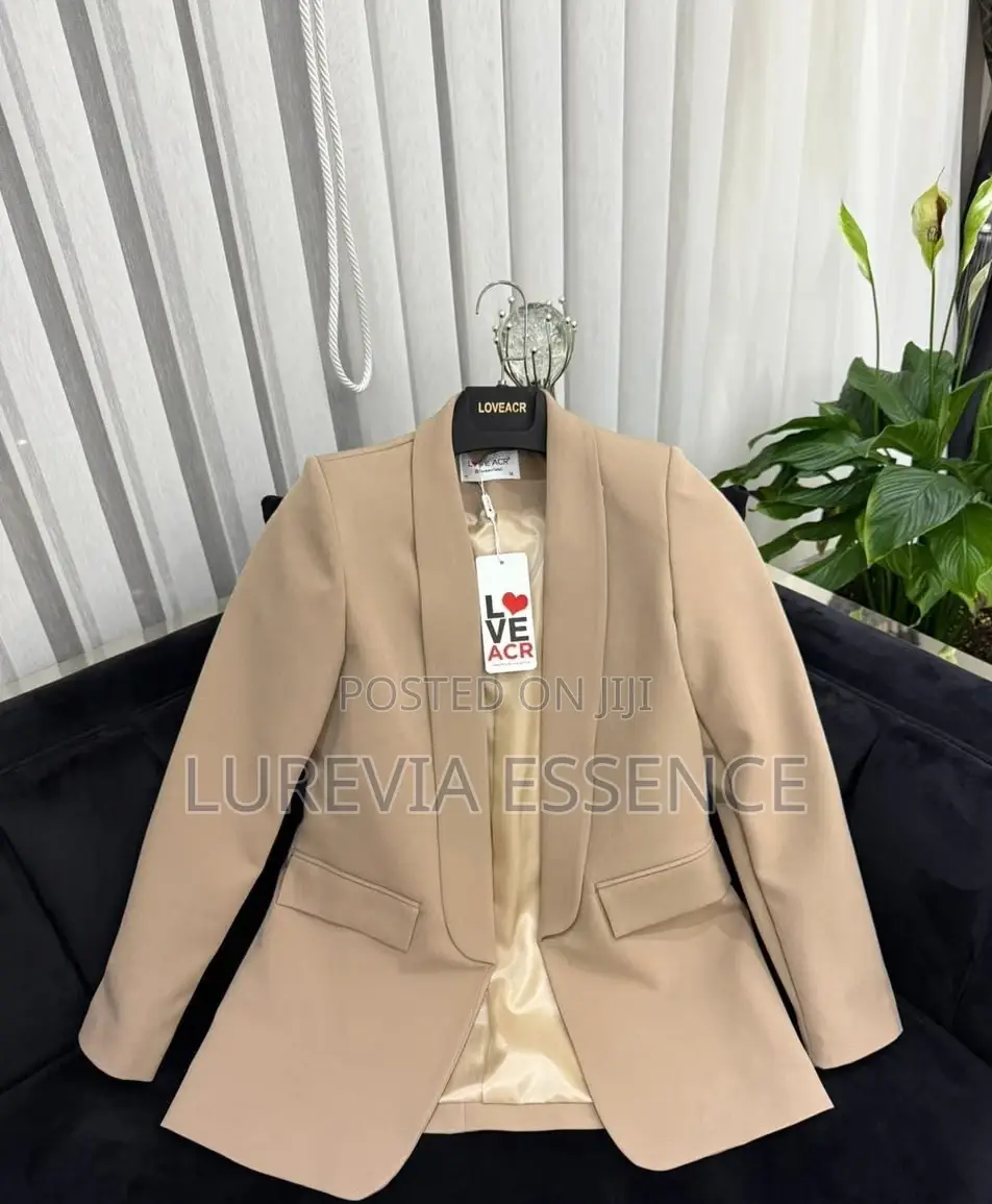 Women’s Elegant Longline Blazer
