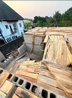 Decking Carpenter and Iron Bender, Slab Solution