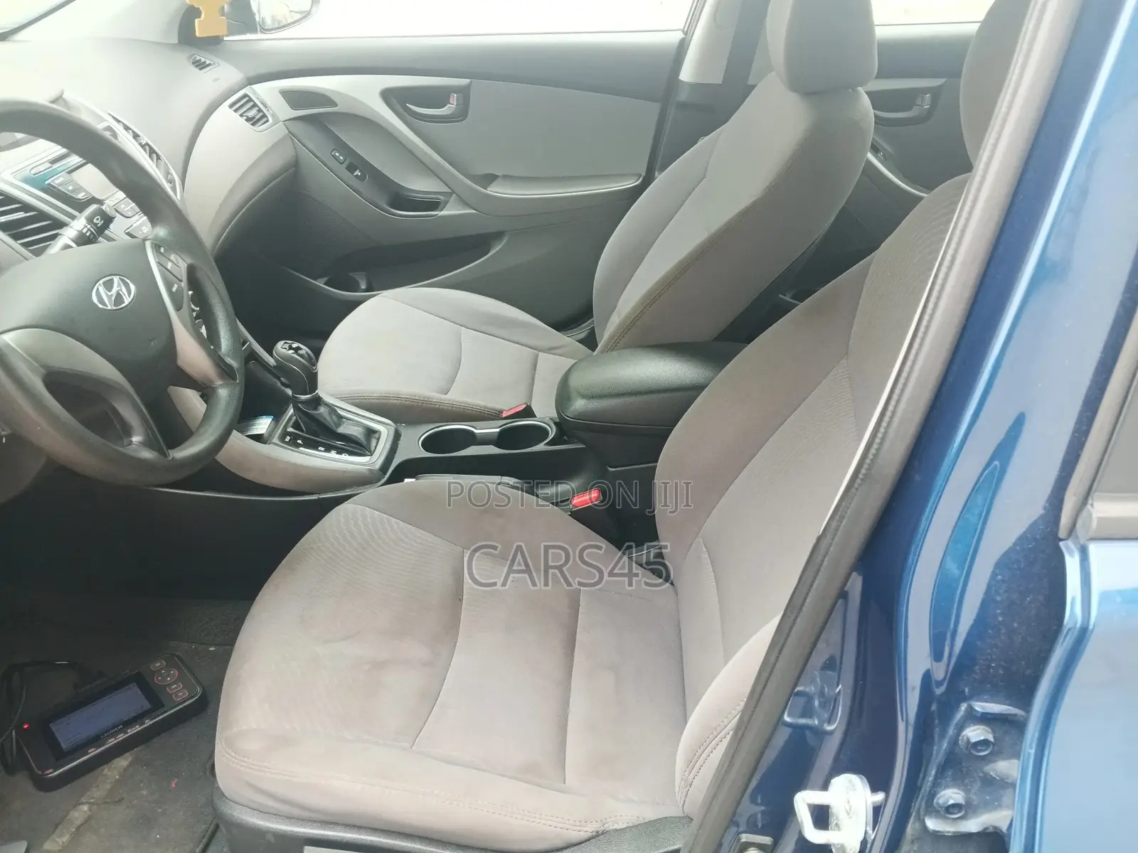 Hyundai Elantra 2015 Blue
