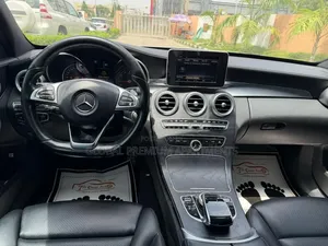 Mercedes-Benz C300 Sport 4Matic Sedan AWD (2.0L 4cyll 7A) 2016 White