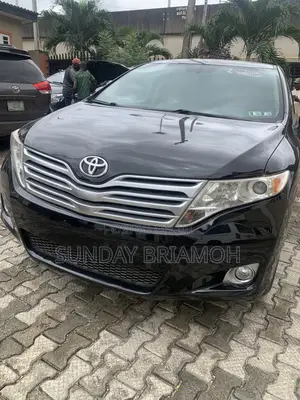 Toyota Venza LE 2012 Black