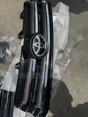 Highlander  Complete Grille 2018