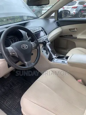 Toyota Venza LE 2012 Black